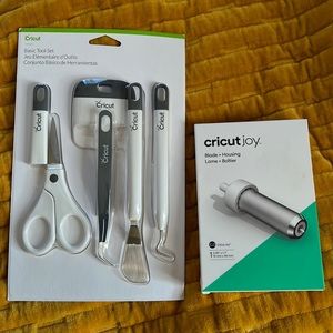 Cricut joy blade and basic tool set